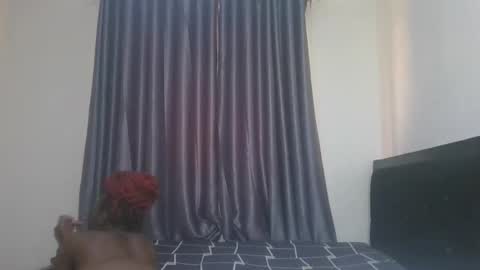 Marie online show from 03/25/26, 08:42