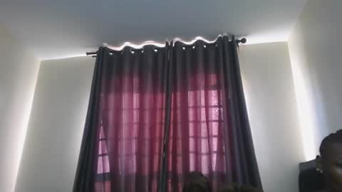 Marie online show from 04/01/26, 02:25