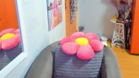 Marie   online show from 02/14/25, 08:10