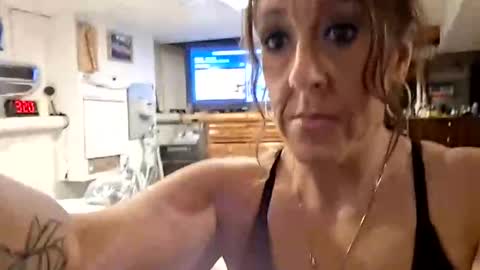 mariecastle517 online show from 03/23/26, 07:18