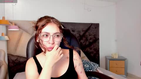 Mariee online show from 02/22/26, 06:06