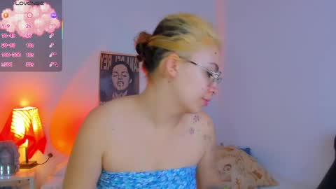 Mariee online show from 05/21/26, 07:10