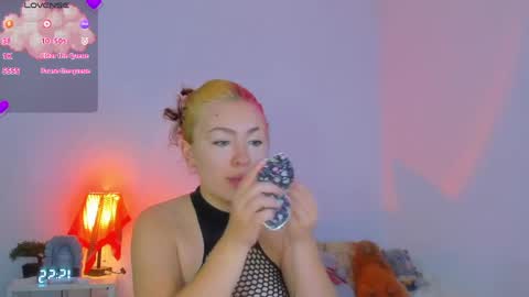 Mariee online show from 05/25/26, 07:31