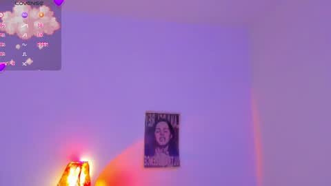 Snapshot of marieetaylor chatting on 06/12/26, 08:19 Mariee online show from 06/12/26, 08:19