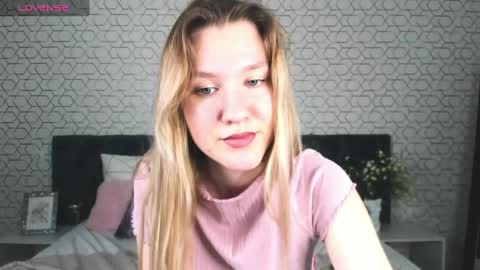 mariel_brown online show from 01/06/25, 05:59
