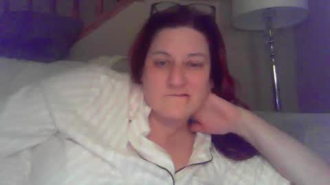 Marie online show from 11/05/25, 10:10