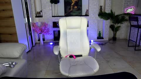 mariemlui online show from 04/10/26, 04:12