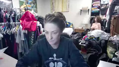 Marie Ann Waters online show from 03/10/25, 04:28