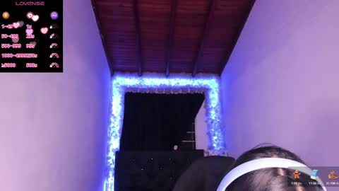 Mariana Hasper online show from 12/04/24, 02:20