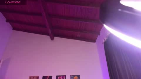 Mariana Hasper online show from 10/11/25, 07:51