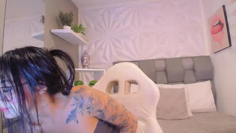 Maryyy online show from 02/10/26, 03:27