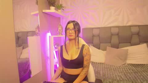 Maryyy online show from 03/26/26, 04:23