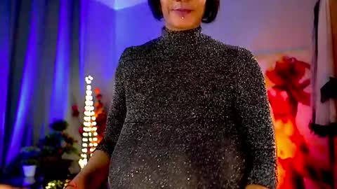 Nikita - Scroll down and read my bio please. New Pictures in Bio online show from 12/26/24, 09:33