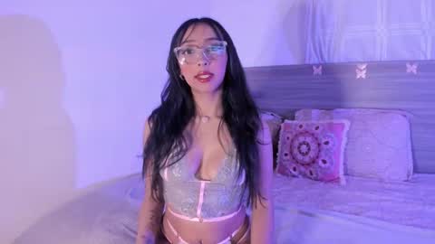 Luna Dulk online show from 02/03/26, 09:36