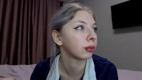 Mariko and Rin online show from 02/23/25, 11:25