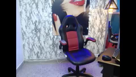 Marilin online show from 02/16/26, 07:43