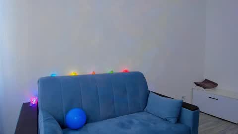 Snapshot of marilinal chatting on 02/11/25, 07:12 Marilina online show from 02/11/25, 07:12