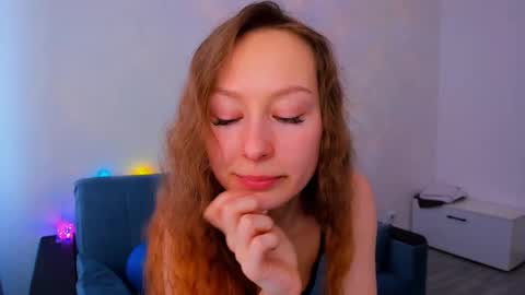 Snapshot of marilinal chatting on 02/15/25, 08:11 Marilina online show from 02/15/25, 08:11