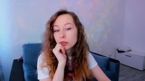 Snapshot of marilinal chatting on 02/17/25, 05:04 Marilina online show from 02/17/25, 05:04