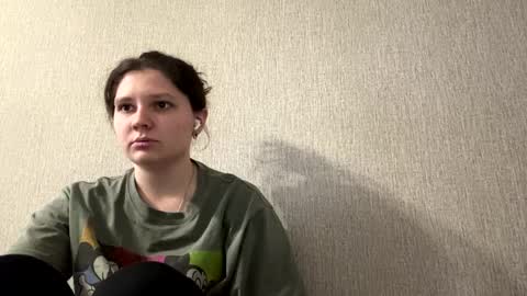 Emmie online show from 04/02/26, 09:07