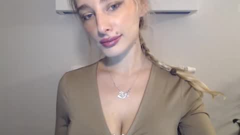 MarilynDevilish online show from 12/21/24, 09:15