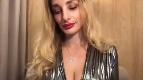MarilynDevilish online show from 01/01/25, 12:53