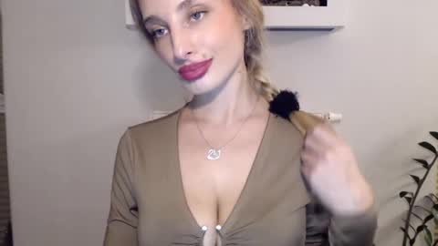 MarilynDevilish online show from 01/16/25, 06:59