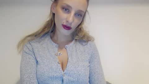 MarilynDevilish online show from 11/23/25, 06:24