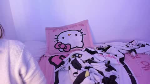 Snapshot of marin_kitoko chatting on 03/04/25, 10:16 Marin kitoko online show from 03/04/25, 10:16