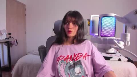 Snapshot of marin_kitoko chatting on 10/28/25, 10:12 Marin kitoko online show from 10/28/25, 10:12