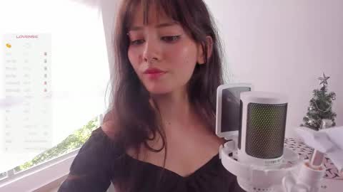 Marin kitoko online show from 12/22/25, 09:01