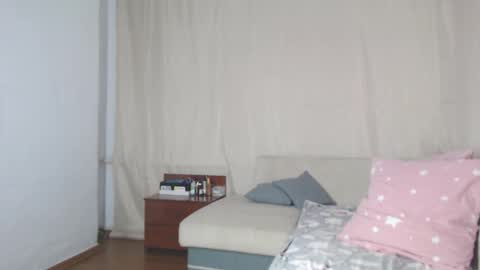 Snapshot of marina1995d chatting on 12/03/25, 05:44 FOREVER YOURS online show from 12/03/25, 05:44