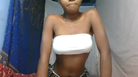 Snapshot of marinagold69 chatting on 06/18/26, 07:08 marinagold69 online show from 06/18/26, 07:08