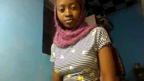 Snapshot of marinagold69 chatting on 06/26/26, 01:59 marinagold69 online show from 06/26/26, 01:59