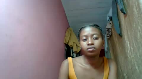 Snapshot of marinagold69 chatting on 07/26/26, 06:59 marinagold69 online show from 07/26/26, 06:59