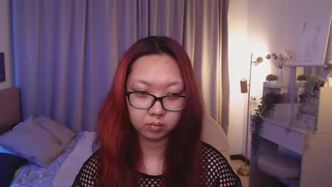 Snapshot of marine_vact chatting on 05/06/26, 02:22 Marine online show from 05/06/26, 02:22