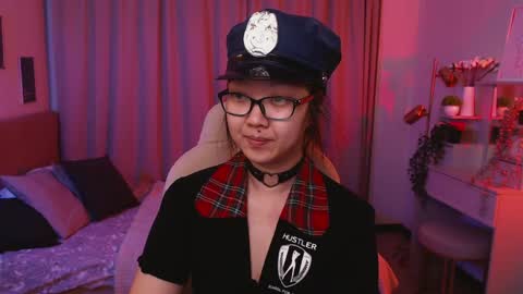 Snapshot of marine_vact chatting on 05/28/26, 02:03 Marine online show from 05/28/26, 02:03