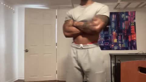 Snapshot of marineguyk19 chatting on 01/17/26, 08:45 Z online show from 01/17/26, 08:45