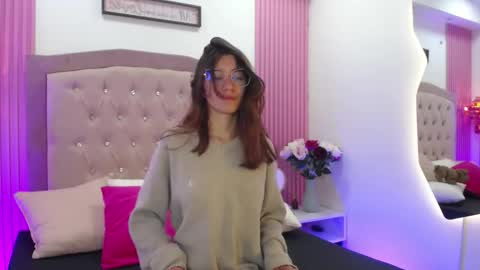 marinette online show from 03/12/26, 08:48