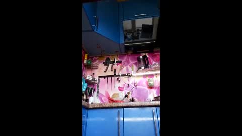 marinka_ online show from 04/19/26, 10:58