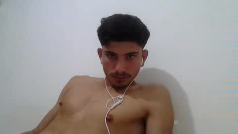 mariobrosss517470 online show from 01/26/25, 10:46