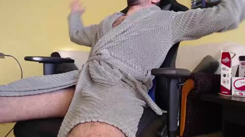 marioslim online show from 01/16/25, 01:47