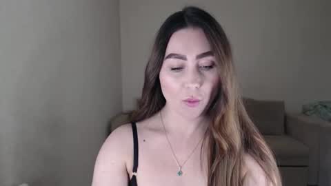 Marisha Arimova online show from 10/03/25, 11:35