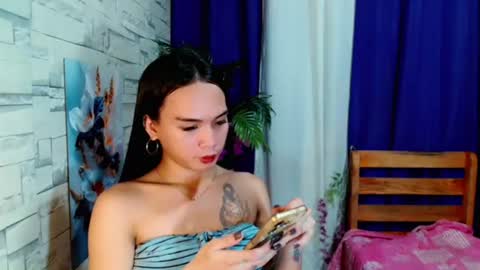 Snapshot of marishkafoxx chatting on 06/19/26, 01:10 marishka online show from 06/19/26, 01:10