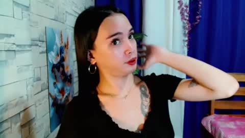Snapshot of marishkafoxx chatting on 06/29/26, 11:32 marishka online show from 06/29/26, 11:32