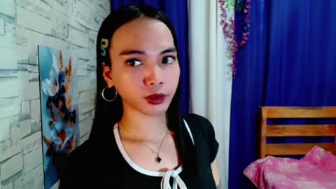 Snapshot of marishkafoxx chatting on 07/15/26, 01:11 marishka online show from 07/15/26, 01:11