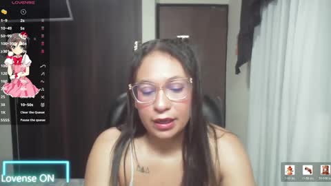 Snapshot of maritsa_millerr chatting on 05/14/26, 10:44 maritsa online show from 05/14/26, 10:44