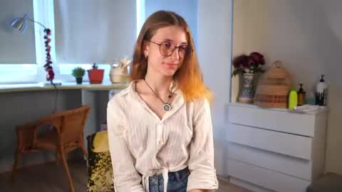 Kate online show from 06/16/26, 03:09