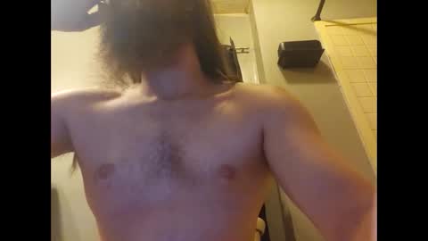 marius02385 online show from 11/17/25, 03:12