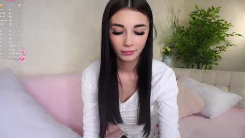 Mari online show from 04/28/26, 04:12